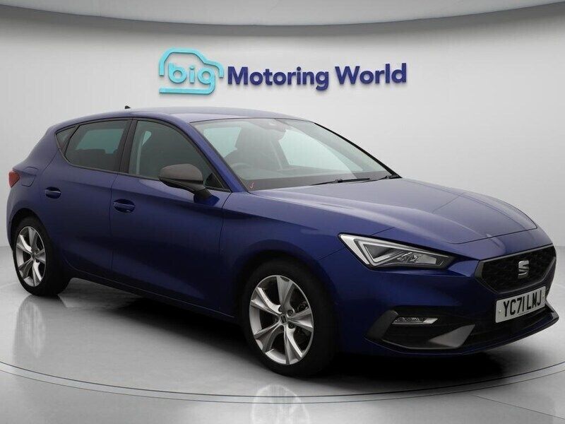 Blue Used 2021 Seat Leon FR Hatchback | £16,100 (Fair price) - Image 1/4