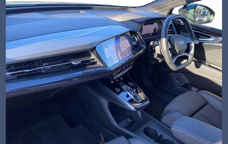 Used Audi Q4 e-tron S-Line 150 kW (204 HP) 2022 Blue SUV