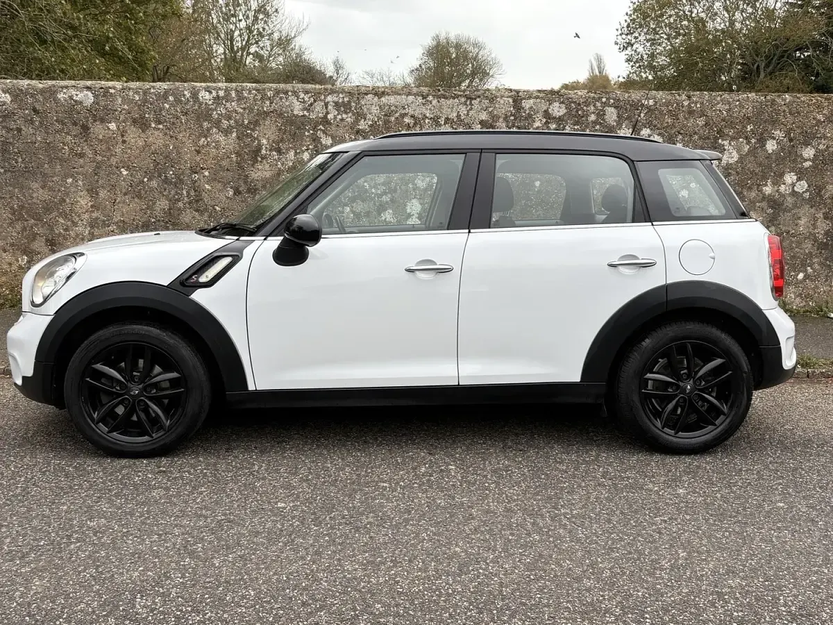 Used Mini Cooper SD Countryman 2012 White SUV
