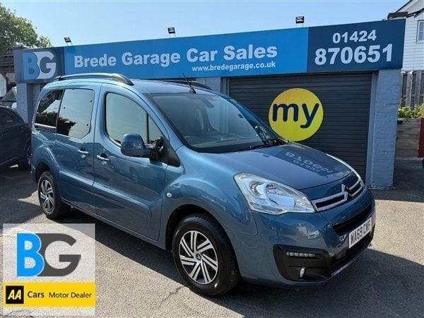 Blue Used 2020 Citroën Berlingo Feel MPV | £12,995 (Good price) - Image 1/1