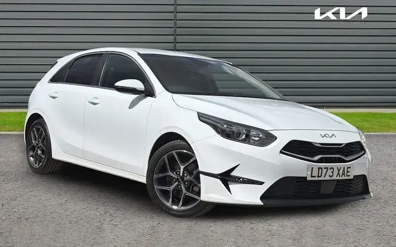 Used Kia Ceed 160 HP (117 kW) 2023 Hatchback