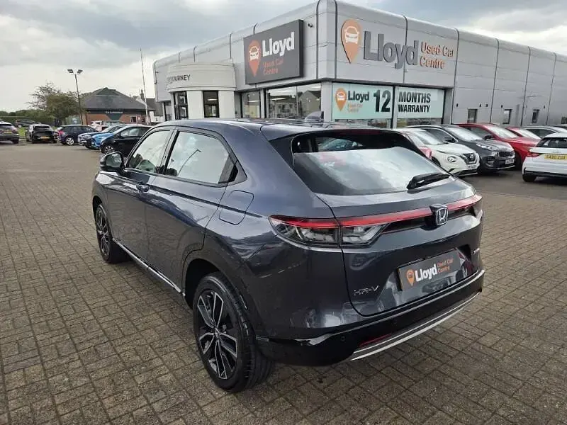 Used Honda HR-V Advance 131 HP (96 kW) 2023 Grey SUV