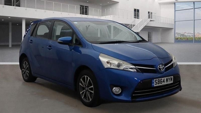 Blue Used 2014 Toyota Verso Multidrive S MPV | £8,995 (Fair price) - Image 1/4