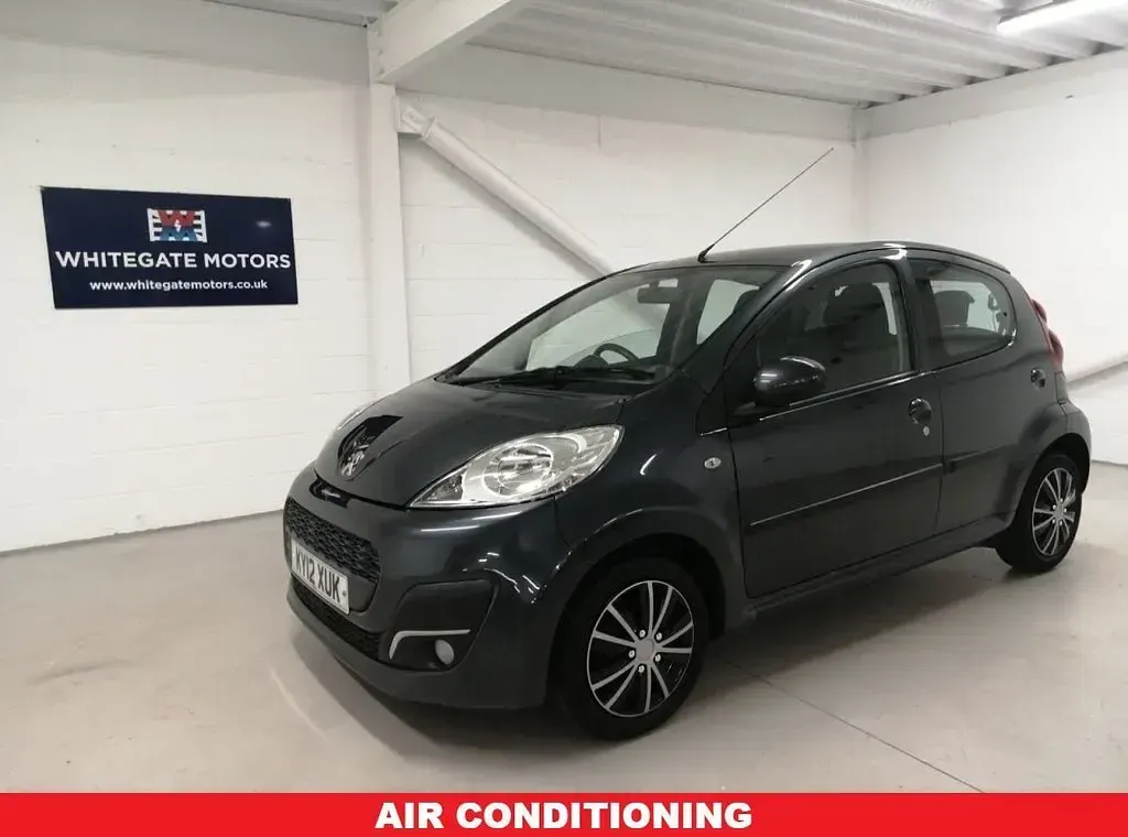 Used Peugeot 107 Active 68 HP (50 kW) 2012 Grey Hatchback
