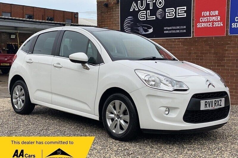 White Used 2011 Citroën C3 VTR Sport Hatchback | £2,490 (Fair price) - Image 1/1