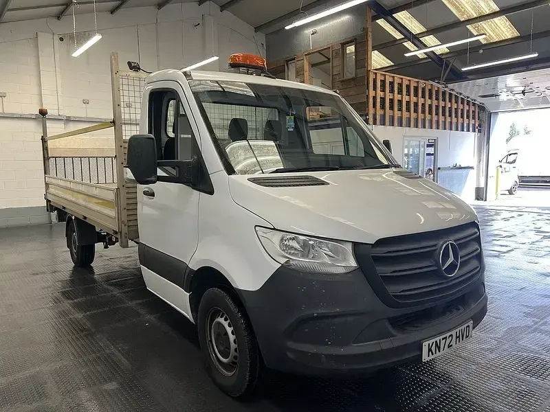 Used Mercedes Sprinter Progressive 150 HP (110 kW) 2022 White Van