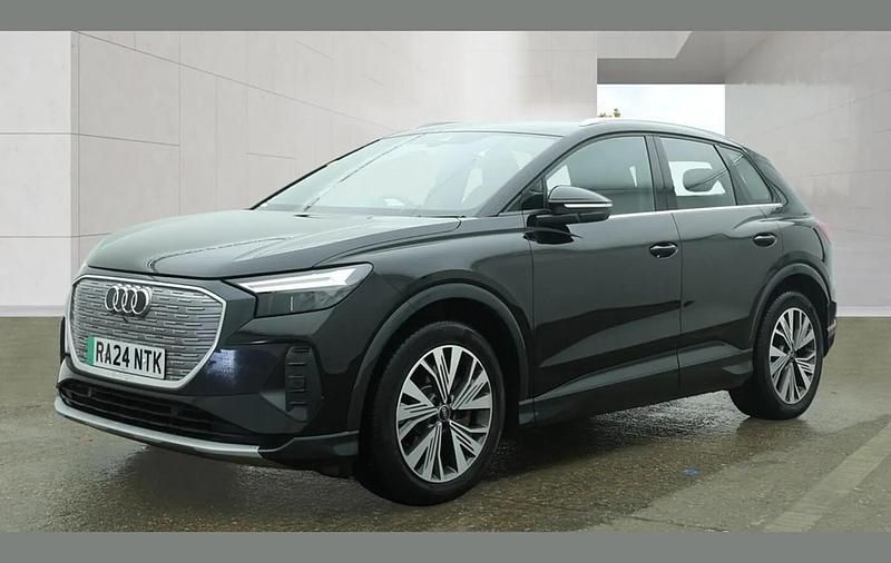 Second-hand Audi Q4 e-tron Sport 206 kW (281 CP) 2024 Negru SUV