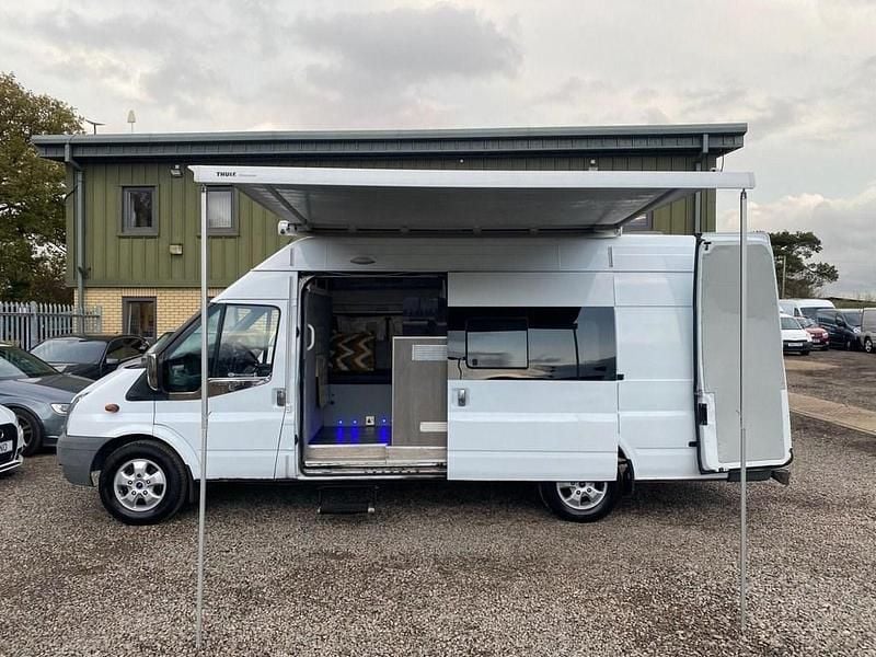 Used Ford Transit 115 HP (84 kW) 2010 White Van