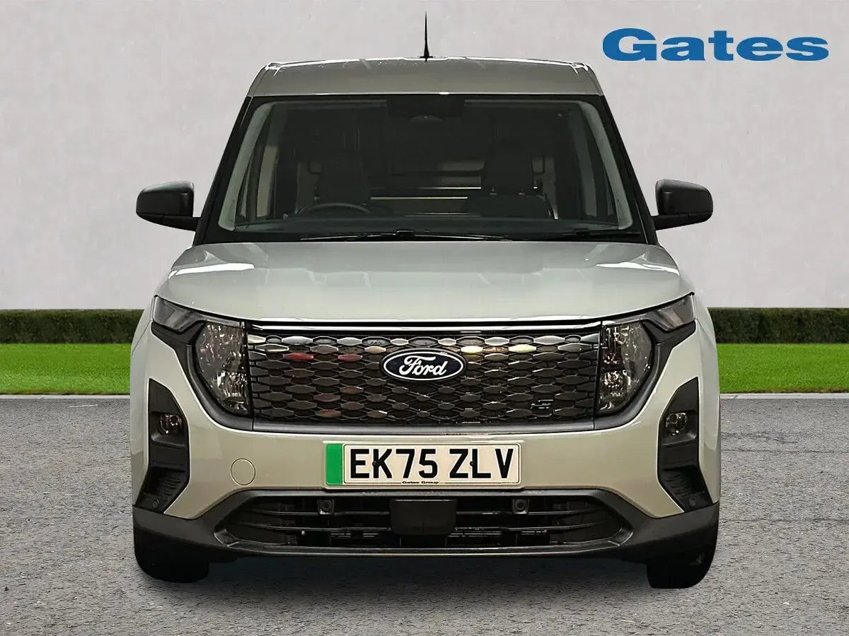 Used Ford Courier Trend 100 kW (136 HP) 2025 Grey MPV