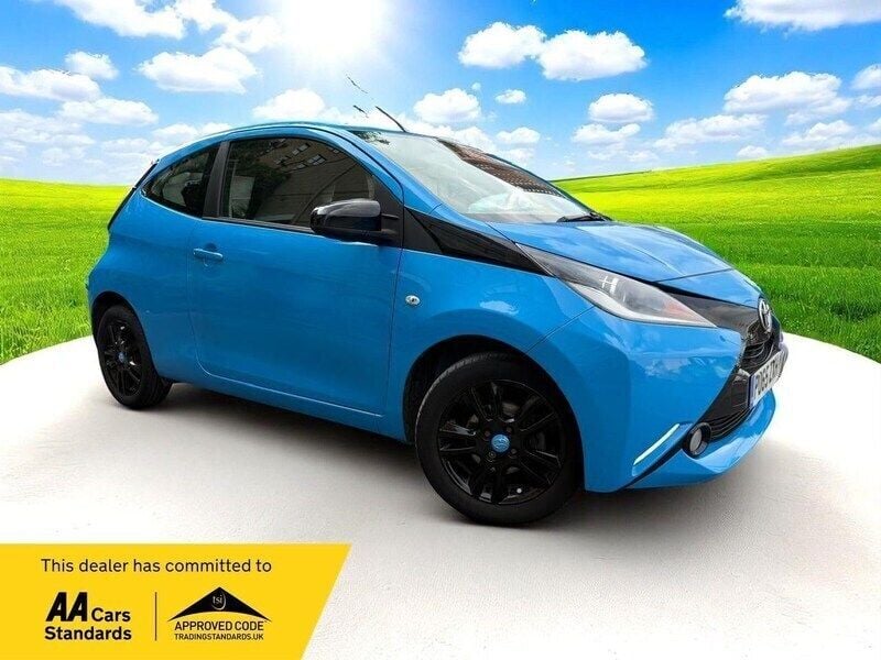 Blue Used 2015 Toyota Aygo X-cite Hatchback | £3,495 (Expensive) - Image 1/4