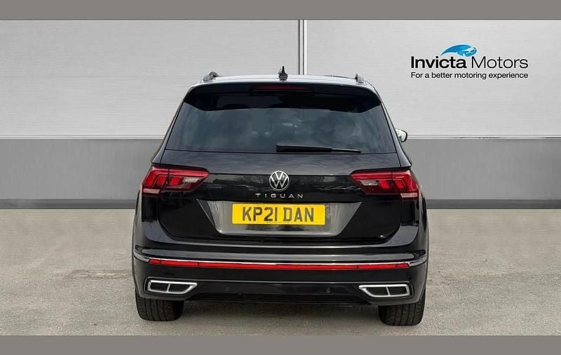 Used VW Tiguan R-line 150 HP (110 kW) 2023 Deep black pearl SUV