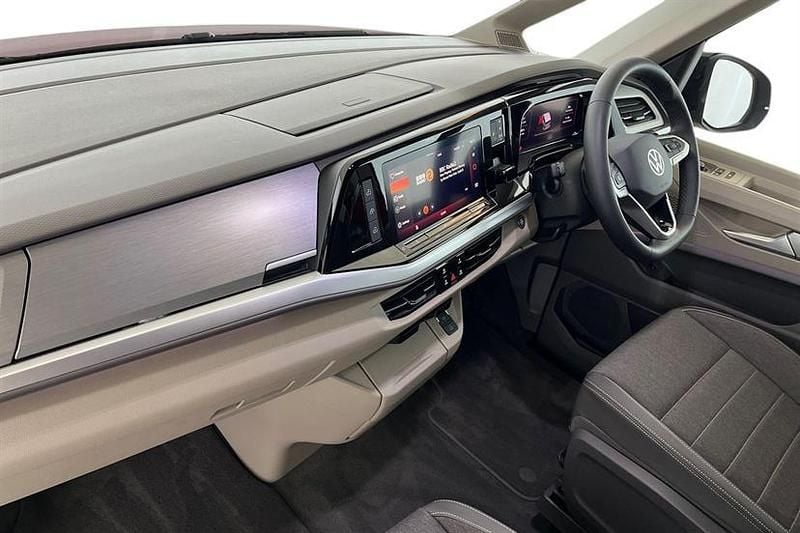 Used VW California California 245 HP (180 kW) 2025 Fortana red Van