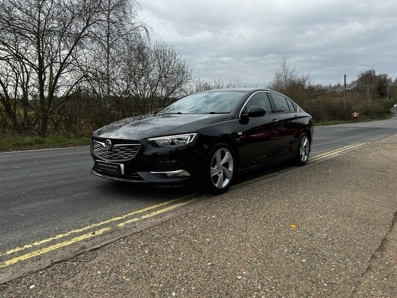 Black Used 2018 Vauxhall Insignia Sport Hatchback | £6,995 (Fair price) - Image 1/4