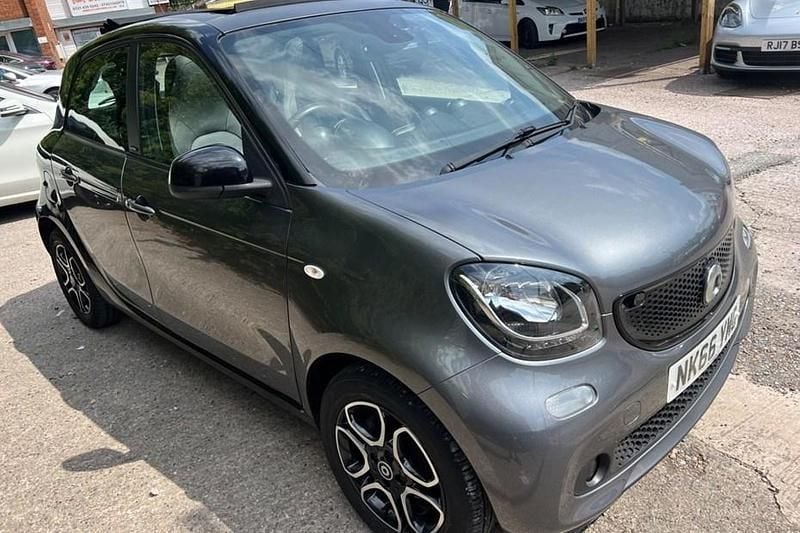 Grey Used 2016 Smart ForFour Premium Hatchback | £8,495 (Fair price) - Image 1/1