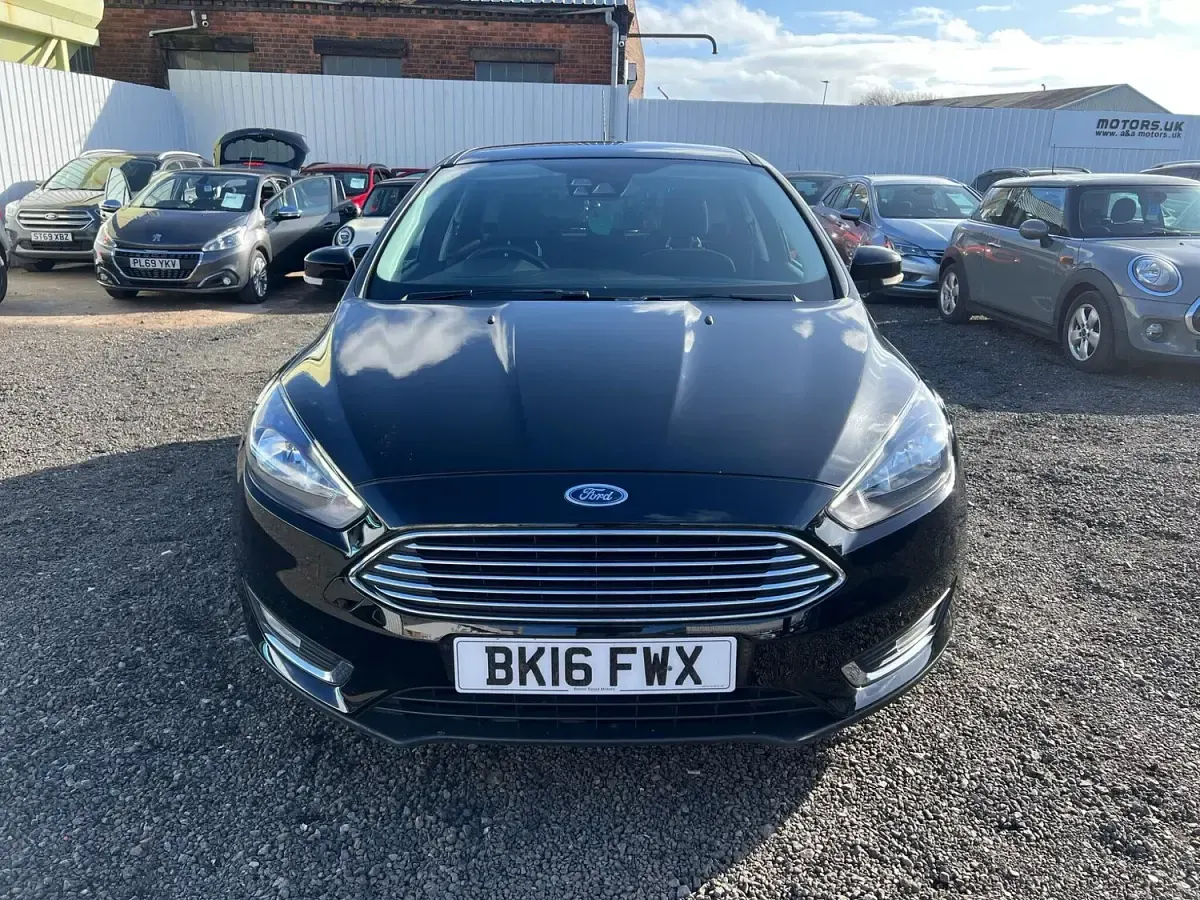 Used Ford Focus Titanium 2016 Black Hatchback