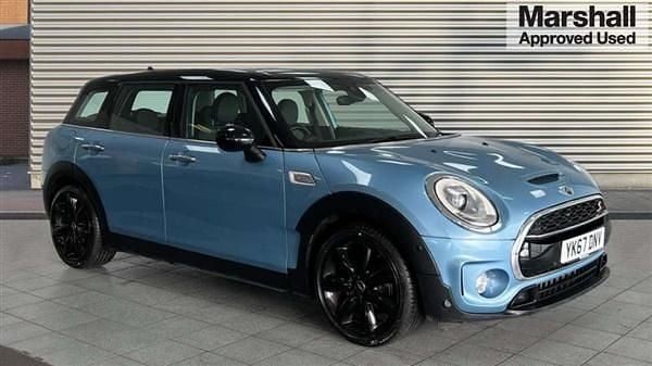 Digital blue metalic paint Used 2017 Mini Cooper Clubman Chili Estate | £14,090 (Fair price) - Image 1/4