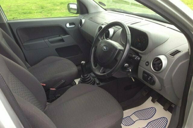 Used Ford Fusion 2002 Estate