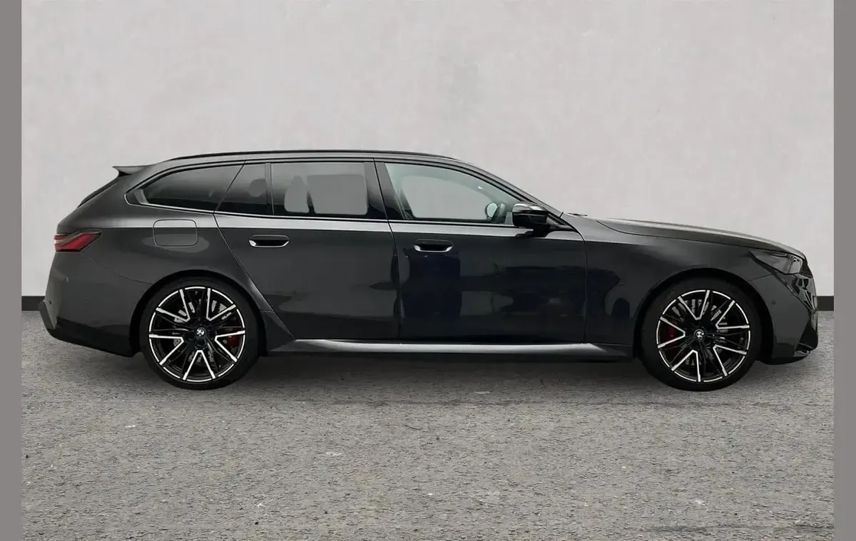Used BMW M5 Comfort Edition 717 HP (527 kW) 2025 Grey Estate