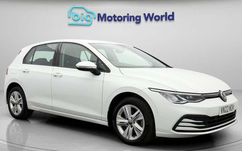 Used 2024 VW Golf VIII Life Hatchback | £16,600 (Super price) - Image 1/4