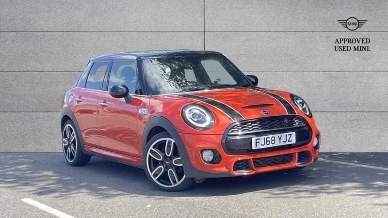 Orange Used 2018 Mini Cooper S Hatch Hatchback | £14,822 (A bit pricey) - Image 1/4