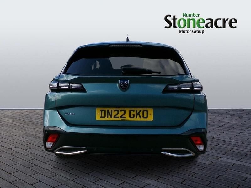 Used Peugeot 308 SW Active Premium 130 HP (95 kW) 2022 Blue Estate