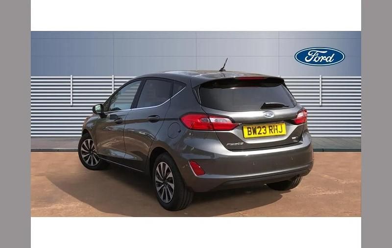 Second-hand Ford Fiesta Titanium 125 CP (91 kW) 2023 Gri Hatchback
