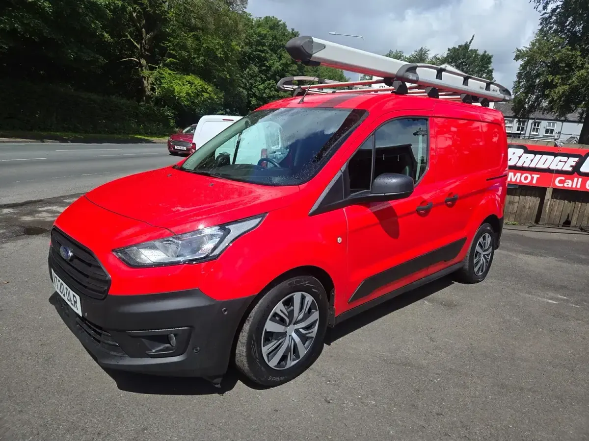 Used Ford Transit Connect 75 HP (55 kW) 2020 Red MPV