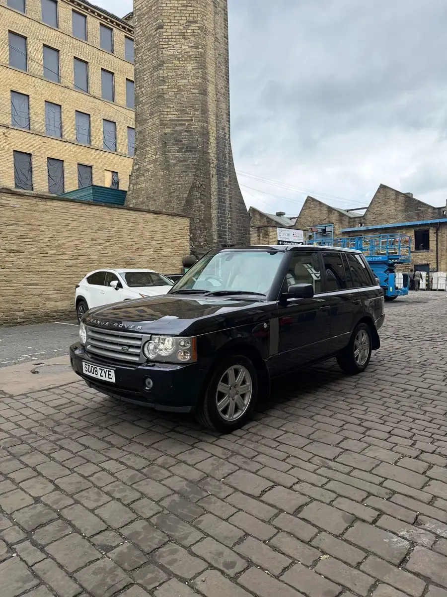Używany Land Rover Range Rover Vogue 271 KM (199 kW) 2008 Niebieski SUV