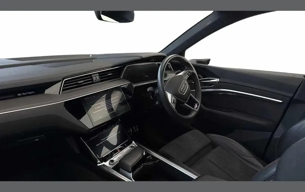 Used Audi Q8 e-tron Advanced 300 kW (408 HP) 2023 Black SUV