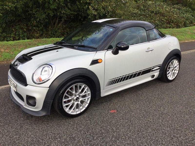 Usado Mini Cooper S Coupé 2015 Prateado Coupé