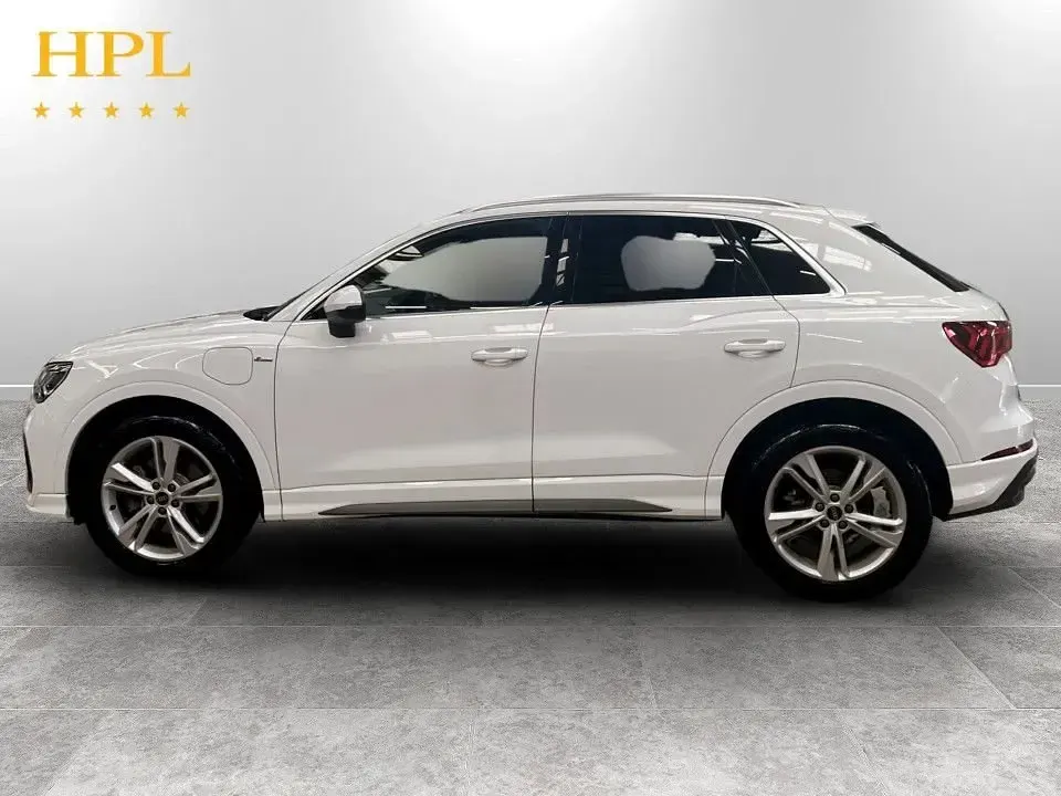 Used Audi Q3 S-Line 245 HP (180 kW) 2022 White SUV