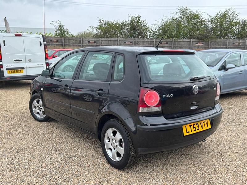 Used VW Polo S 75 HP (55 kW) 2003 Black Hatchback