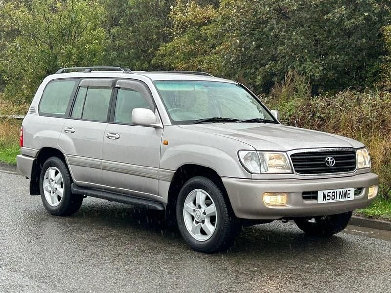 Silver Used 2000 Toyota Land Cruiser SUV | £17,995 - Image 1/4