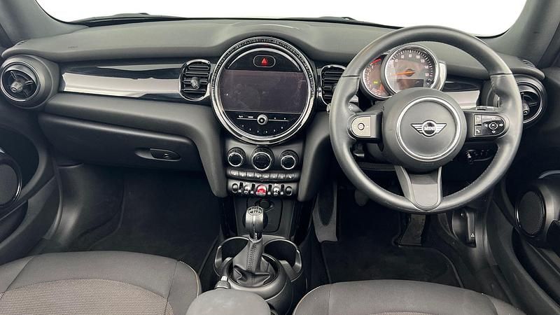 Used Mini Cooper Classic 134 HP (98 kW) 2022 Grey Hatchback