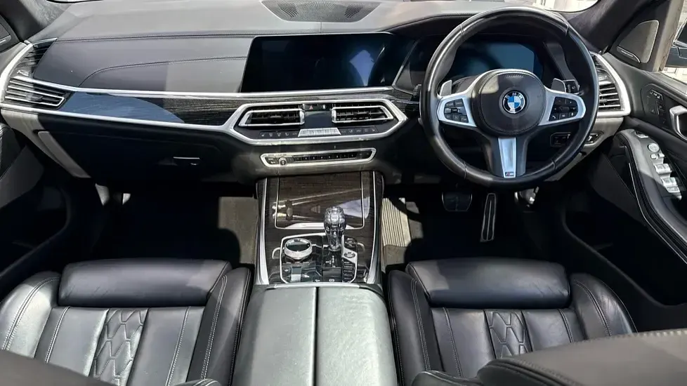 Used BMW X7 M Sport 335 HP (246 kW) 2021 Grey SUV