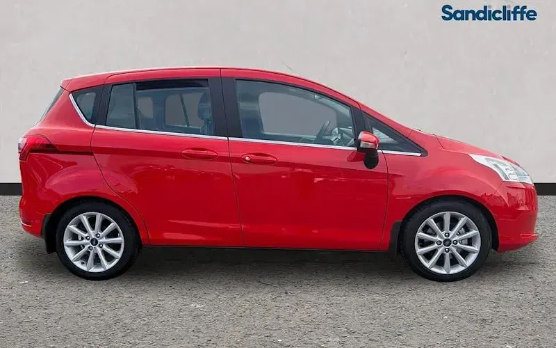 Used Ford B-MAX Titanium 105 HP (77 kW) 2016 MPV