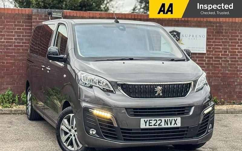 Second-hand Peugeot Traveller Allure 144 CP (105 kW) 2022 Monovolum