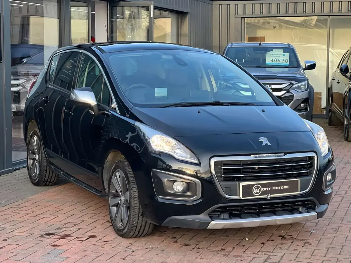 Second-hand Peugeot 3008 Allure 2017 Negru SUV