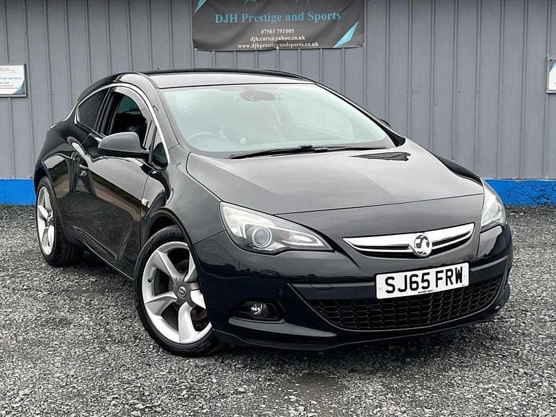 Used Vauxhall Astra GTC SRi 200 HP (147 kW) 2015 Black Hatchback