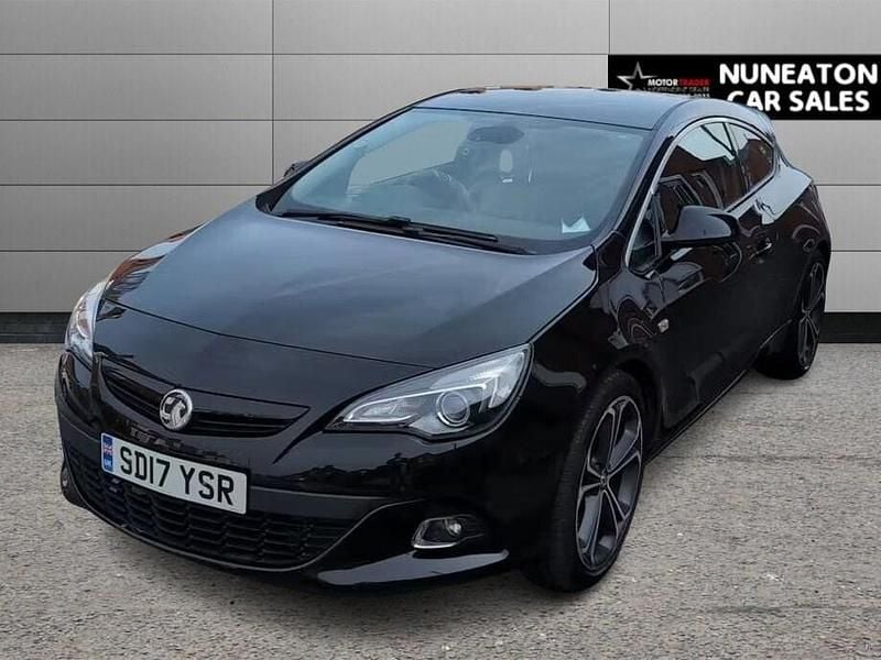 Used Vauxhall Astra GTC Edition 140 HP (102 kW) 2017 Black Coupe