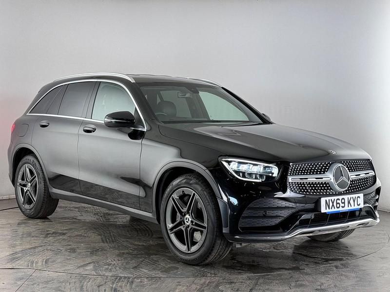 Begagnad Mercedes GLC220 AMG line 2019 Svart Kombi