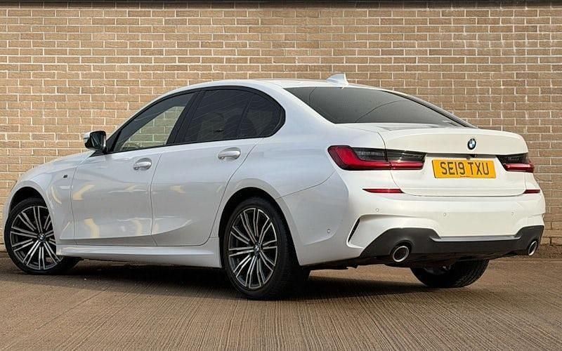 Used BMW 320 M Sport 190 HP (139 kW) 2019 White Sedan