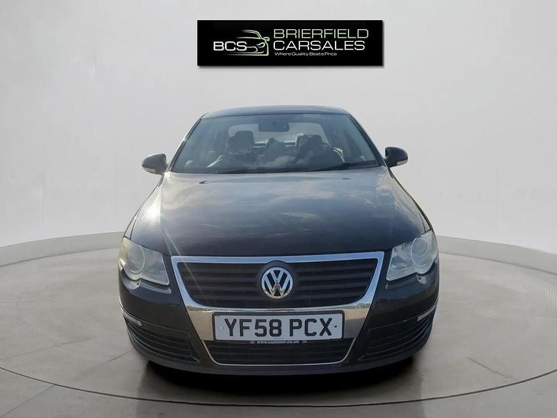 Used VW Passat Highline 110 HP (80 kW) 2009 Black Sedan