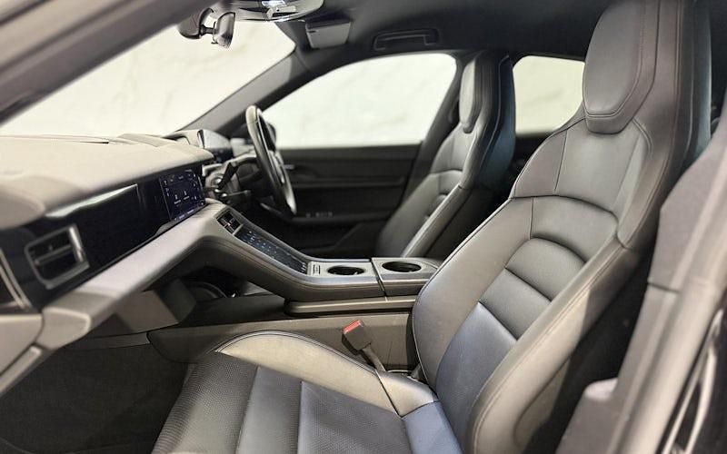 Used Porsche Taycan 350 kW (476 HP) 2023 Sedan