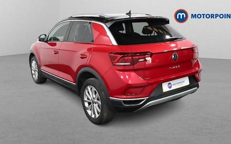Usado VW T-Roc Style 150 HP (110 kW) 2025 SUV