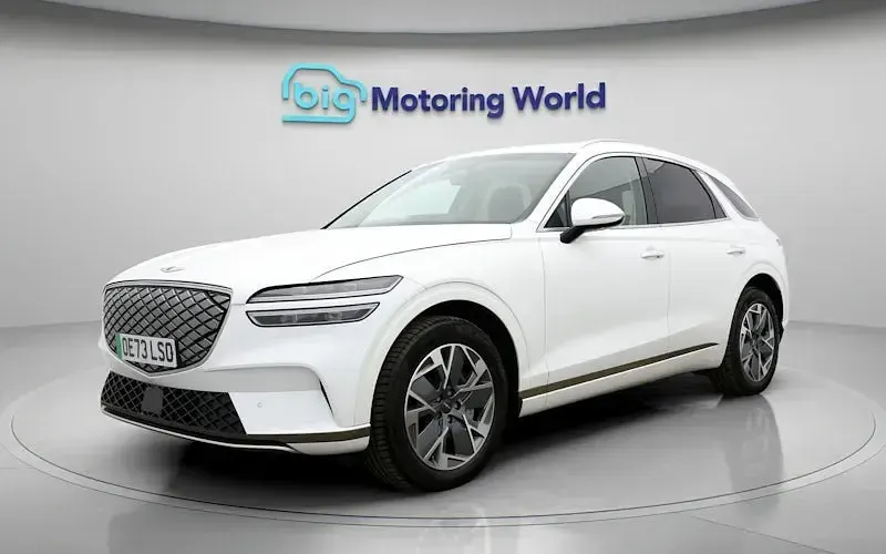 Used Genesis GV70 Sport 360 kW (490 HP) 2023 White SUV