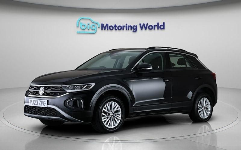 Used VW T-Roc Life 150 HP (110 kW) 2025 SUV