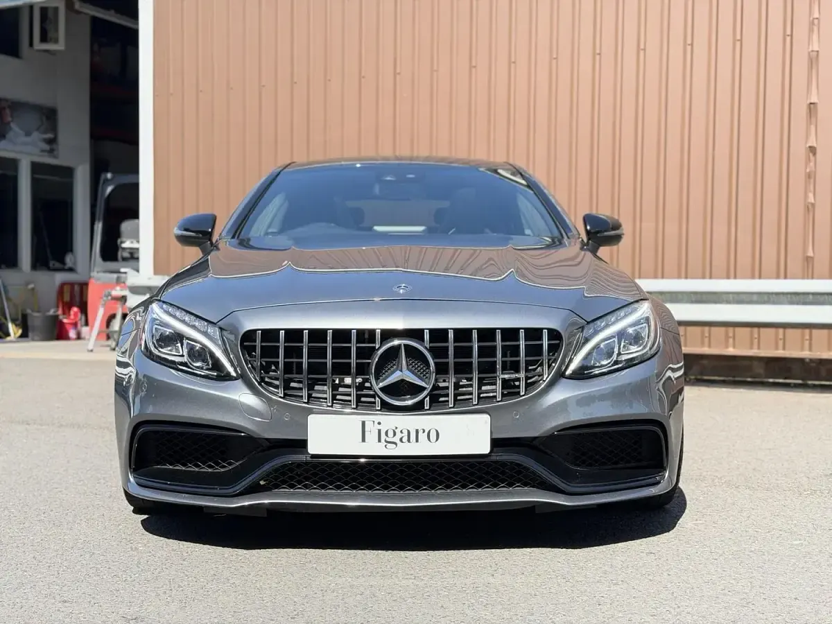 Used Mercedes C63 AMG Premium 510 HP (375 kW) 2017 Grey Coupe