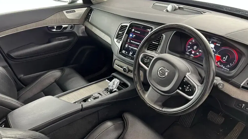 Used Volvo XC90 Inscription 2021 Silver SUV