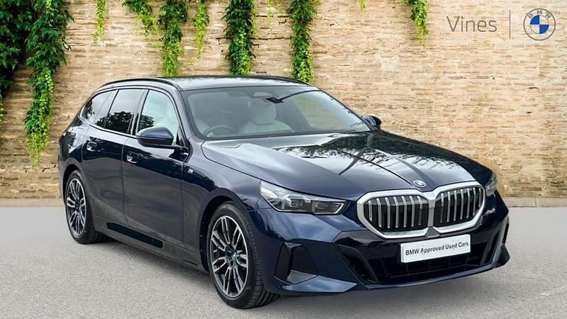 Blue Used 2025 BMW 530e M Sport Estate | £47,407 (Fair price) - Image 1/4